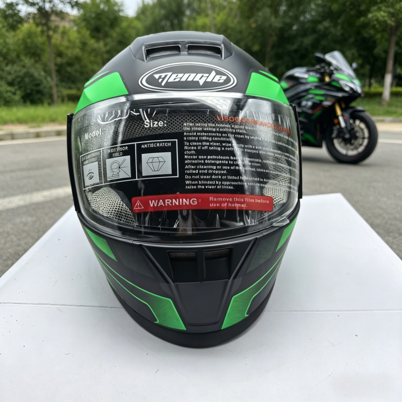 Мужской мотоциклетный шлем с п – обзор и цена Dual Visor Motorcycle Racing Helmet